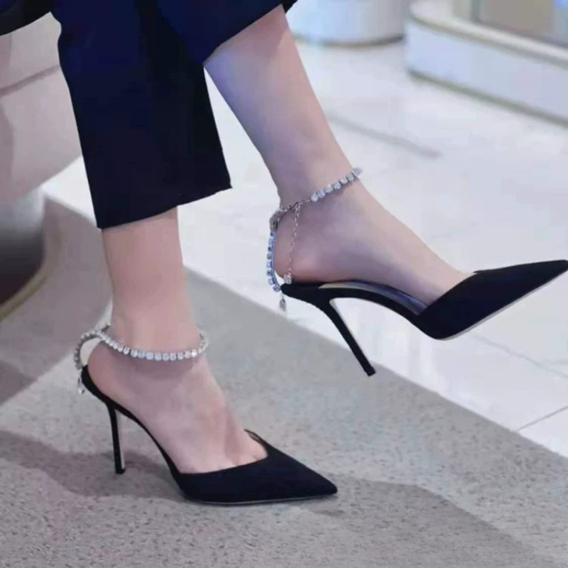 أحذية نسائية فاخرة بكعب عالٍ ل - مراجعة Luxury Lifestyle Shoes وسعره