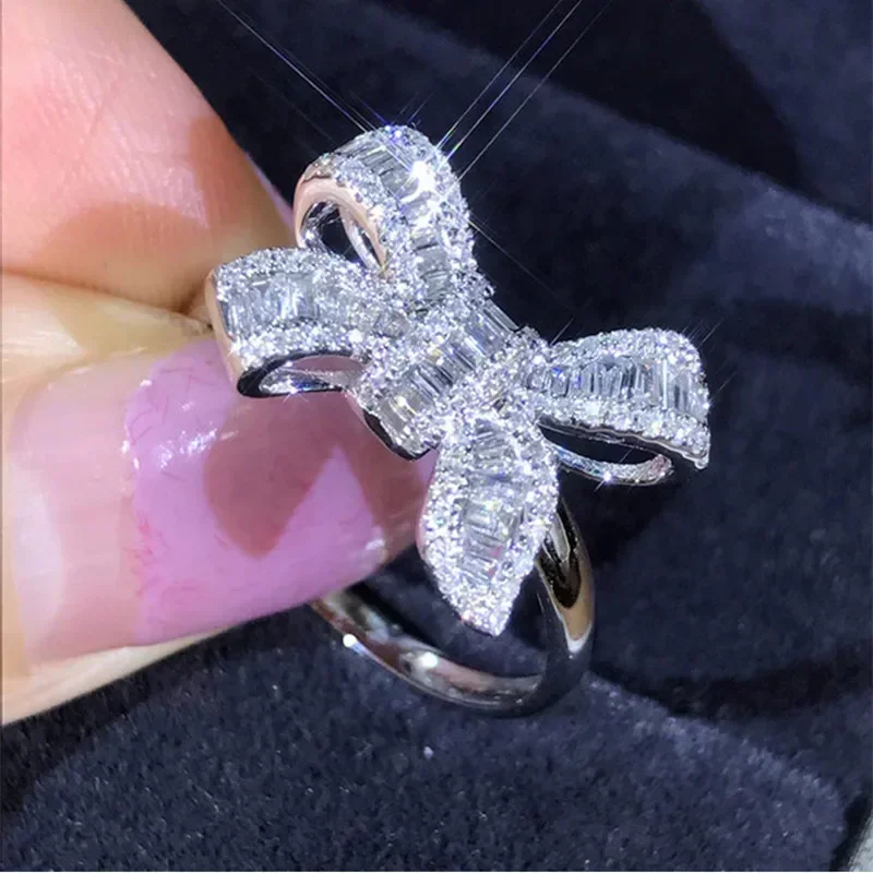 خواتم نسائية فاخرة بتصميم فيون - مراجعة Luxury Lifestyle Jewelry وسعره